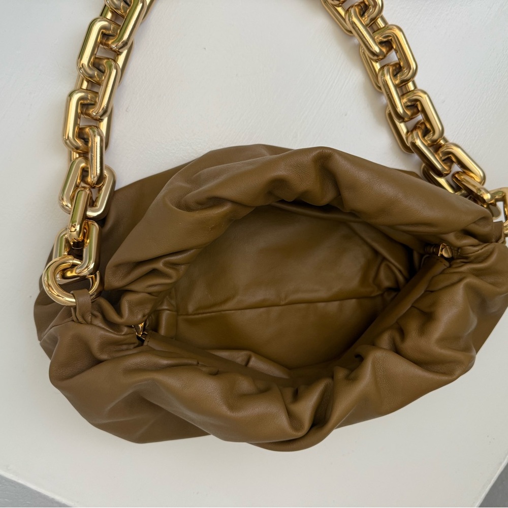Authentic Bottega Veneta Chain Shoulder Bag - Picture 4 of 11